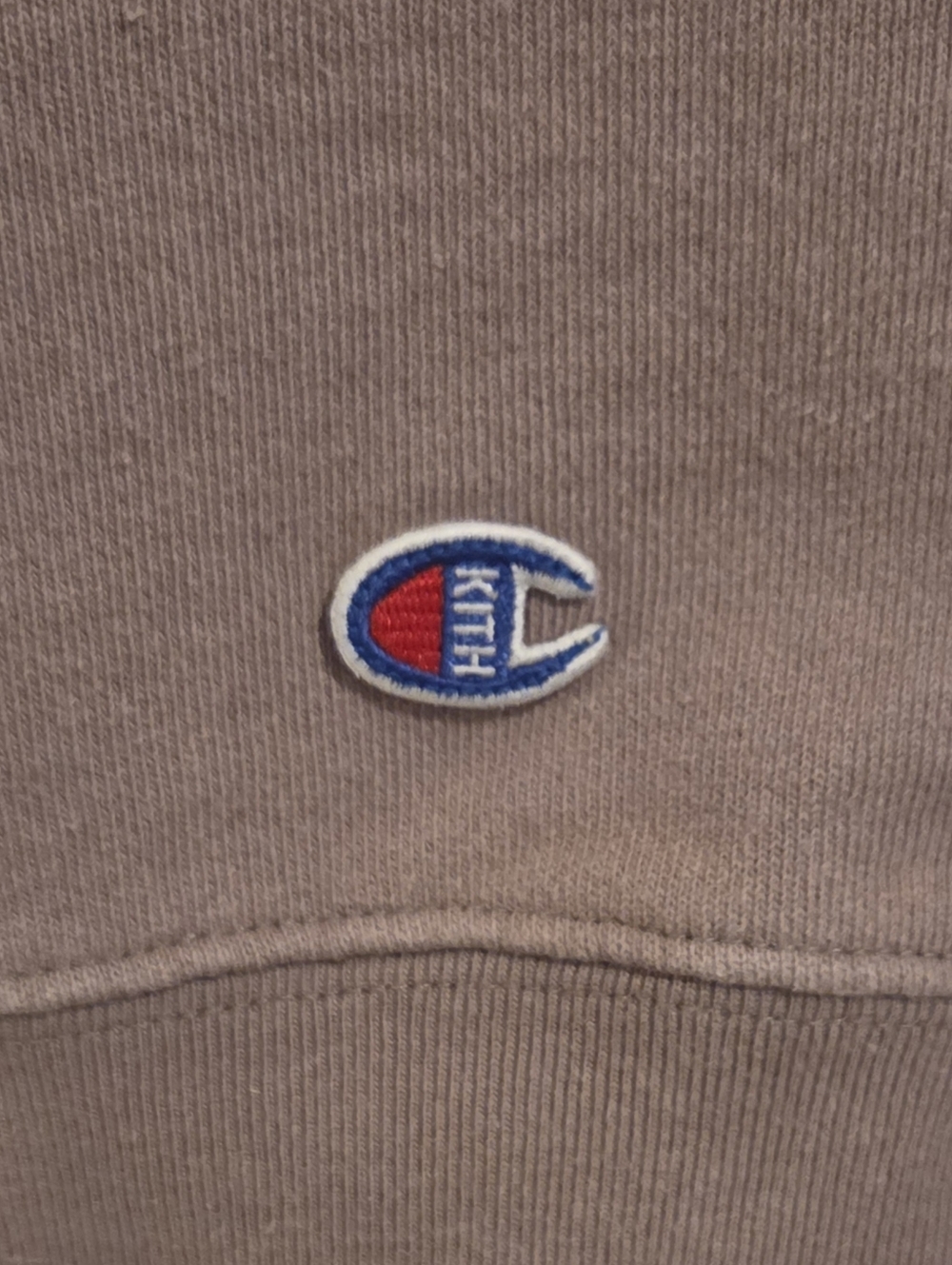 Kith x Champion Logo Hoodie Sweatshirt Cinder Tan - Size XL - Picture 5 of 9